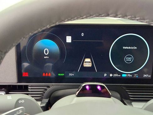 Used 2025 Hyundai Ioniq 5 Limited image 15