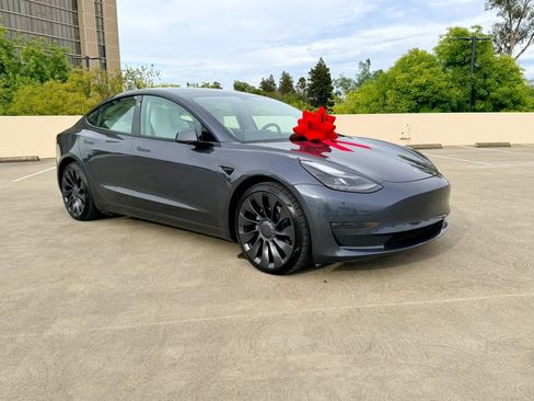 Used 2021 Tesla Model 3 Long Range AWD/4WD image 13