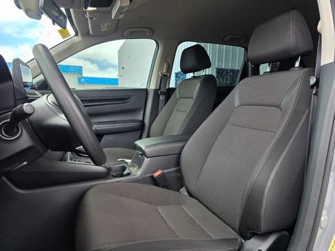 Used 2023 Honda CR-V LX image 12