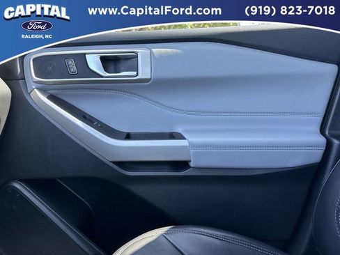 Used 2023 Ford Explorer XLT w/ Equipment Group 202A image 27