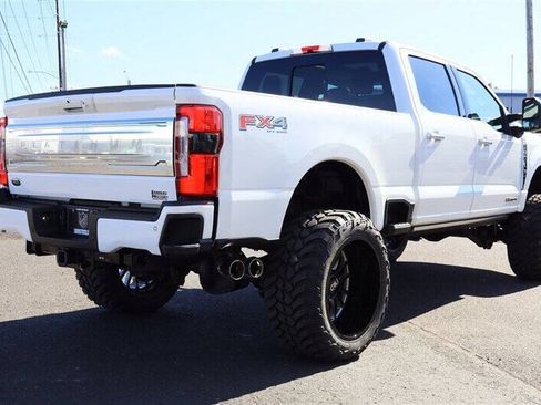 Used 2025 Ford F350 Platinum w/ Platinum Plus Package AWD/4WD image 5