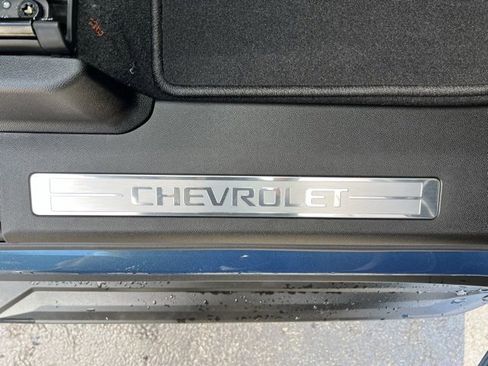 New 2025 Chevrolet Suburban Premier image 20