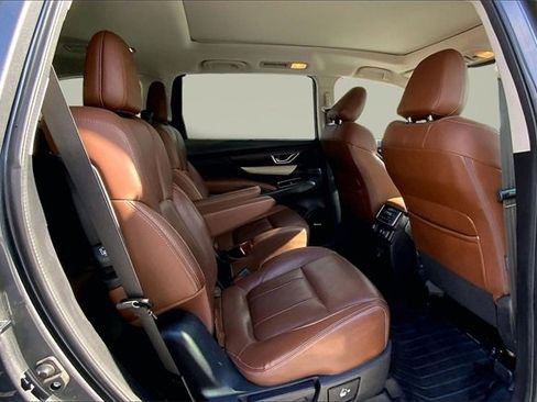 Used 2020 Subaru Ascent Touring image 20