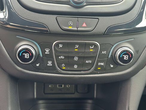 Certified 2024 Chevrolet Equinox RS image 12