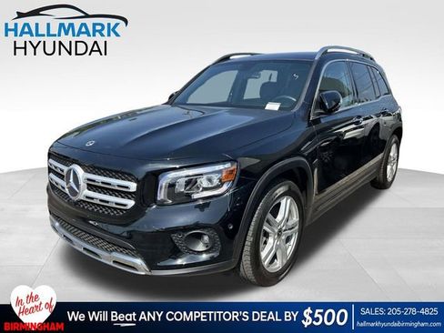 Used 2023 Mercedes-Benz GLB 250 4MATIC w/ Premium Package image 1
