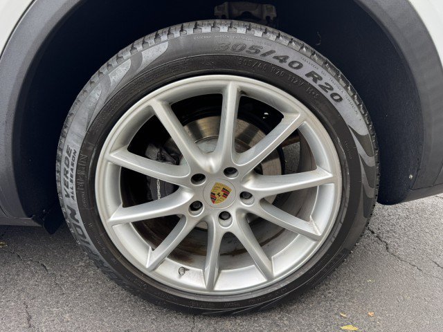 Used 2019 Porsche Cayenne AWD/4WD image 42