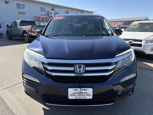 Used 2016 Honda Pilot Elite image 9