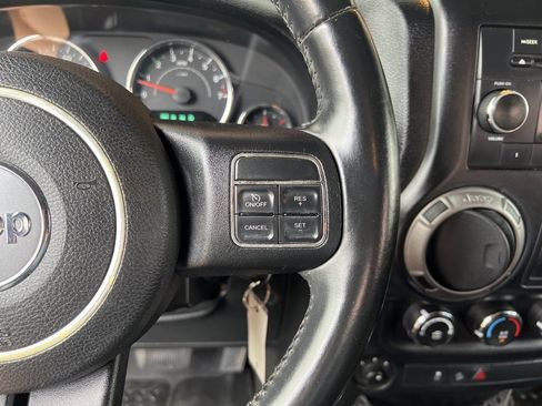 Used 2013 Jeep Wrangler Sport image 10