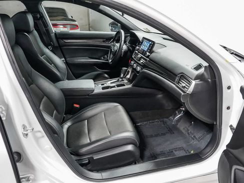 Used 2022 Honda Accord Sport image 16