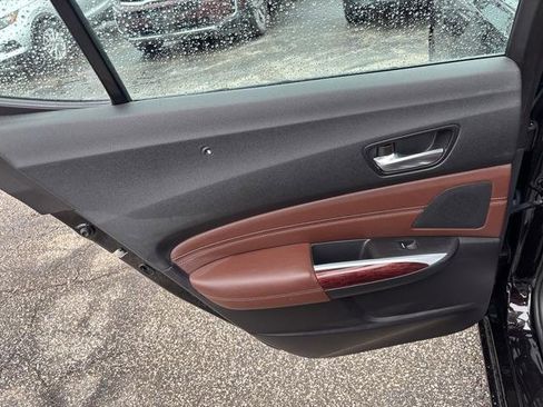 Used 2015 Acura TLX w/ Technology Package image 12
