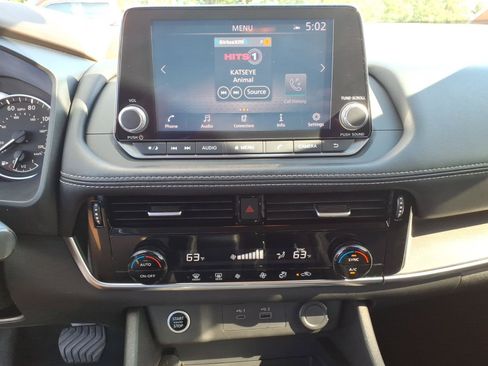 Used 2021 Nissan Rogue SV AWD/4WD image 20