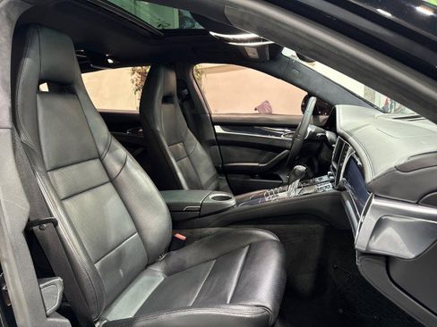 Used 2014 Porsche Panamera 4S Executive image 55