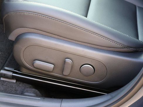 New 2026 Hyundai Kona SEL Premium image 24