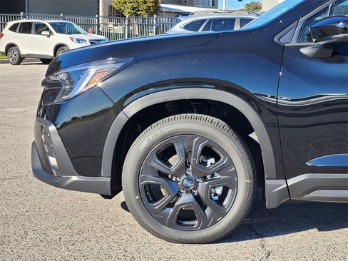 New 2025 Subaru Ascent Bronze Edition image 6