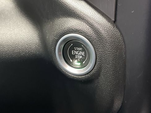 Used 2020 GMC Sierra 1500 AT4 w/ AT4 Preferred Package image 21