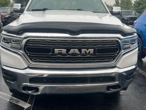 Used 2024 RAM 1500 Limited AWD/4WD image 2