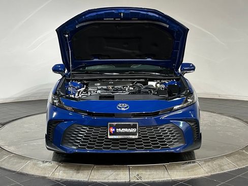 Used 2025 Toyota Camry SE w/ Multimedia Upgrade Package FWD image 79