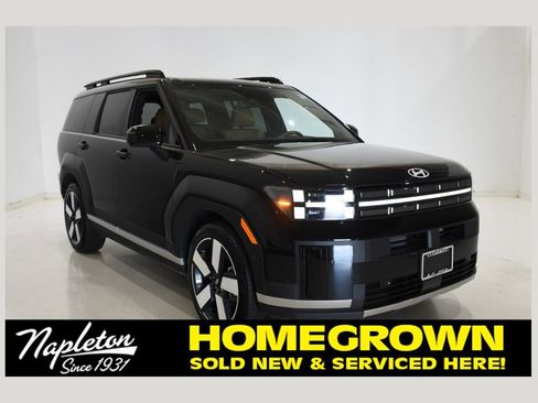 Used 2025 Hyundai Santa Fe Limited AWD/4WD image 1