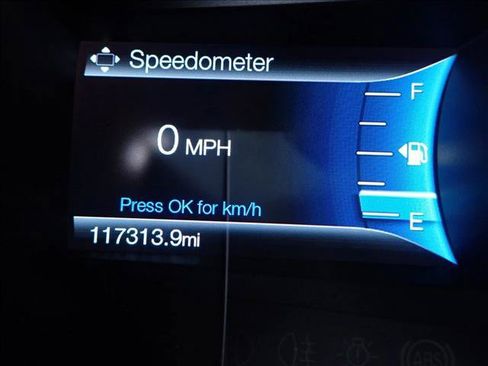 Used 2015 Ford Edge Titanium w/ Equipment Group 301A AWD/4WD image 26