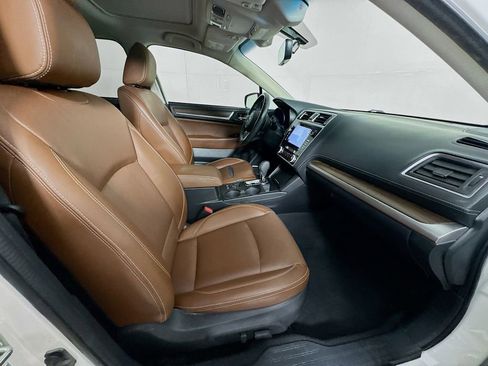 Used 2019 Subaru Outback 3.6R Touring w/ Popular Package #3A image 35