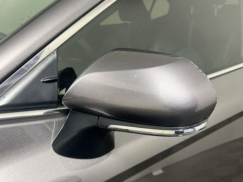 Used 2024 Toyota Camry SE w/ Convenience Package image 12