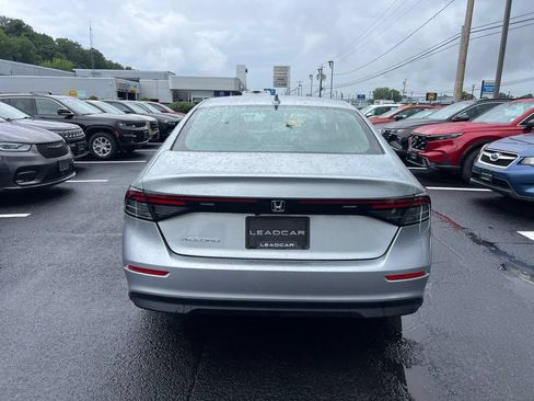 Used 2024 Honda Accord EX image 4
