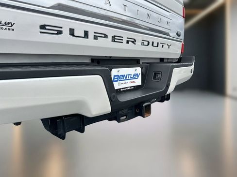 Used 2019 Ford F250 Platinum w/ Platinum Ultimate Package image 14