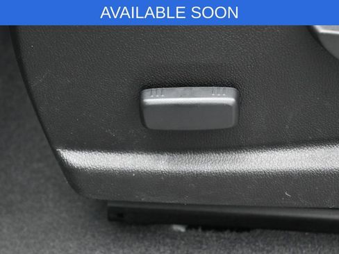 Used 2020 GMC Canyon SLE AWD/4WD image 10