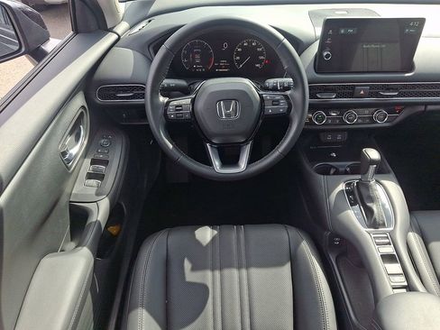 Used 2026 Honda HR-V EX-L image 11