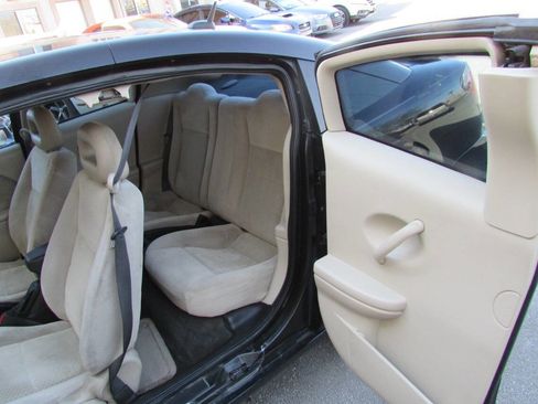 Used 2006 Saturn ION Level 3 w/ Travel Pkg image 12