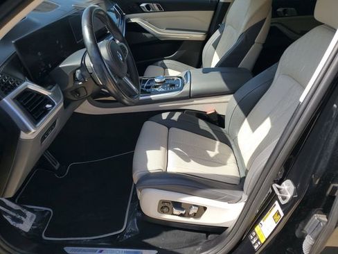 Used 2024 BMW X7 M60i w/ Executive Package image 5