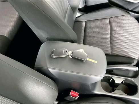 Certified 2024 Kia Soul LX FWD image 32