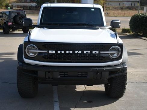 Used 2024 Ford Bronco Wildtrak image 8