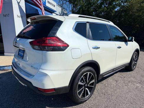 Used 2017 Nissan Rogue SL w/ SL Premium Package AWD/4WD image 5