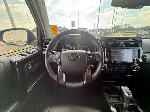 Used 2021 Toyota 4Runner TRD Pro AWD/4WD image 7