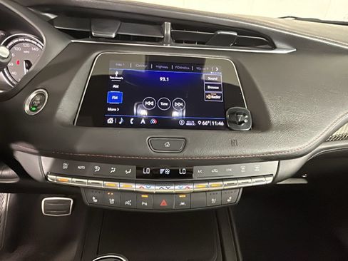 Used 2020 Cadillac XT4 Sport FWD image 24