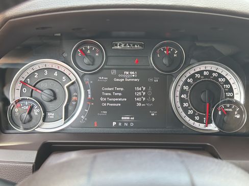 Used 2018 RAM 3500 Laramie w/ Convenience Group AWD/4WD image 27