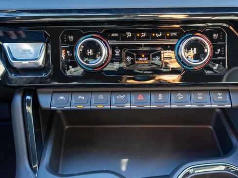 New 2026 GMC Sierra 1500 AT4X AWD/4WD image 28
