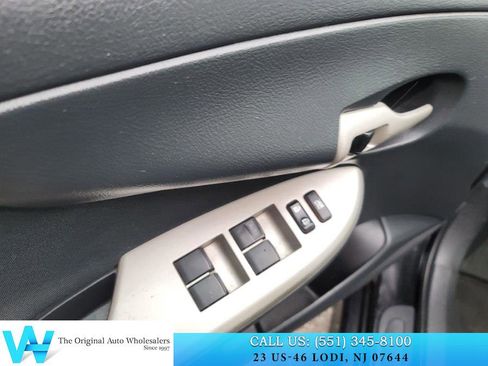 Used 2013 Toyota Corolla S w/ Premium Pkg image 11