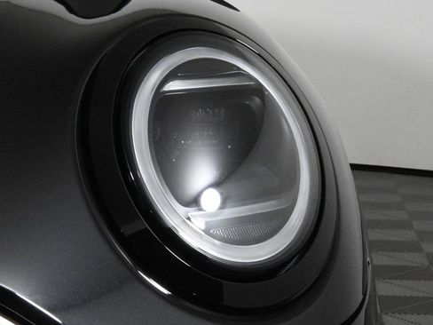 Used 2025 MINI Cooper S image 11