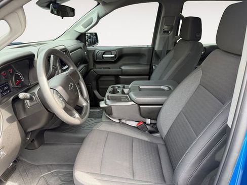 Used 2024 Chevrolet Silverado 1500 Custom w/ Rally Edition AWD/4WD image 9