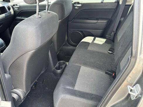 Used 2012 Jeep Compass Sport AWD/4WD image 12