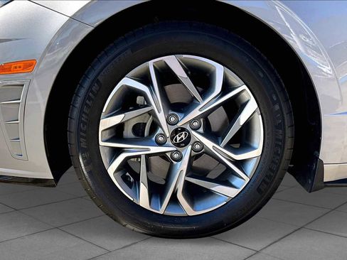Used 2023 Hyundai Sonata SEL image 15