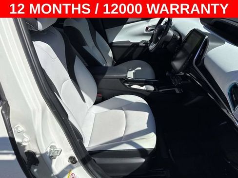 Used 2018 Toyota Prius Prime Premium FWD image 9