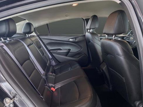 Used 2017 Chevrolet Cruze Premier image 27