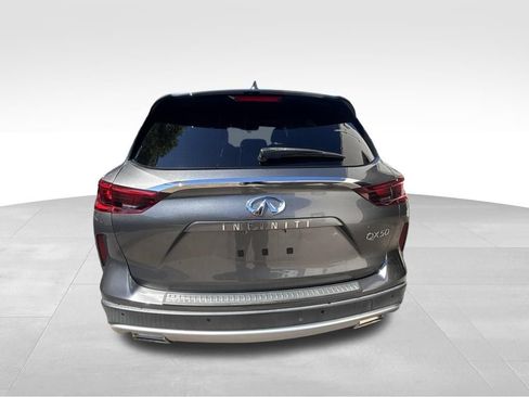 Used 2021 INFINITI QX50 Essential w/ Convenience Package FWD image 5