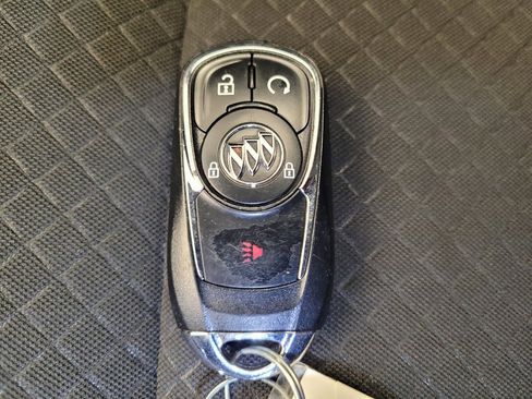 Used 2018 Buick Encore Preferred image 32