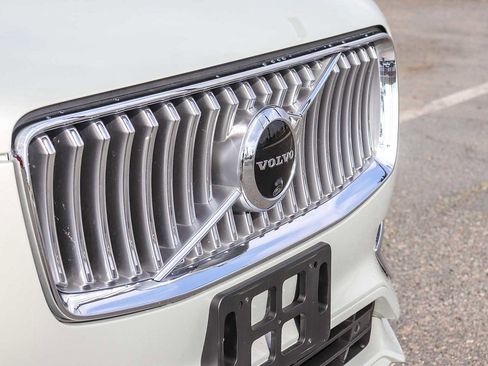 Used 2020 Volvo XC90 T8 Inscription w/ Protection Package Premier image 5