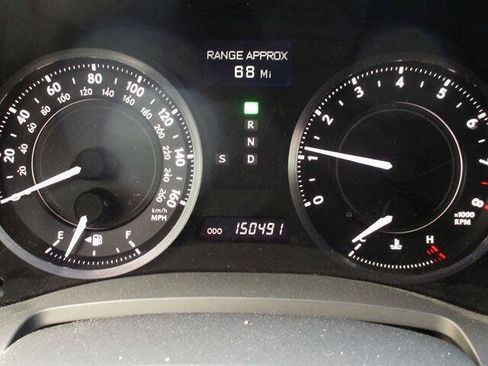 Used 2010 Lexus IS 250C RWD image 25