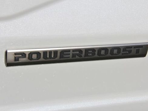 Used 2025 Ford F150 Platinum AWD/4WD image 14